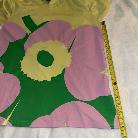 Adidas x Marimekko Yellow Flower Graphic Tee Size Asia Medium (US Small) EUC - Picture 11 of 13